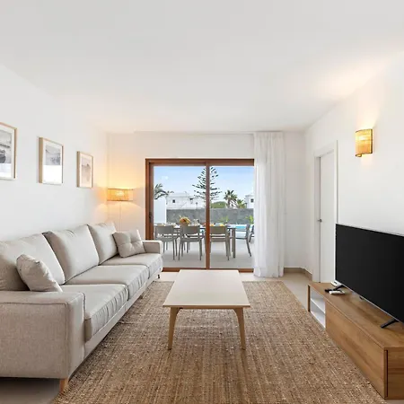 Famara - Vipvipvillas Villa Playa Blanca (Lanzarote)