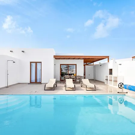Famara - Vipvipvillas