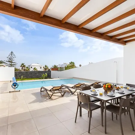 Famara - Vipvipvillas Villa