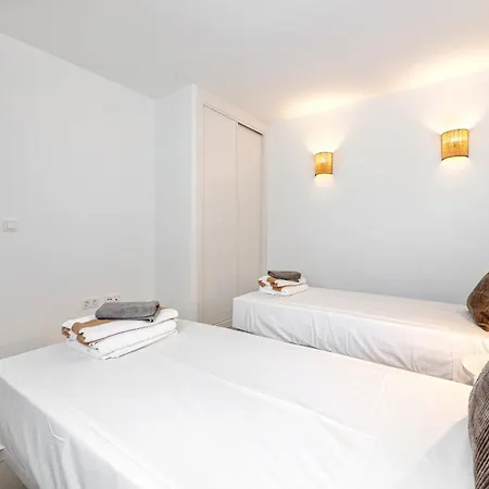Famara - Vipvipvillas Villa Playa Blanca (Lanzarote)