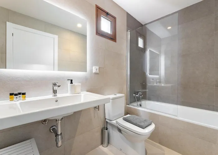 Willa Famara - Vipvipvillas *