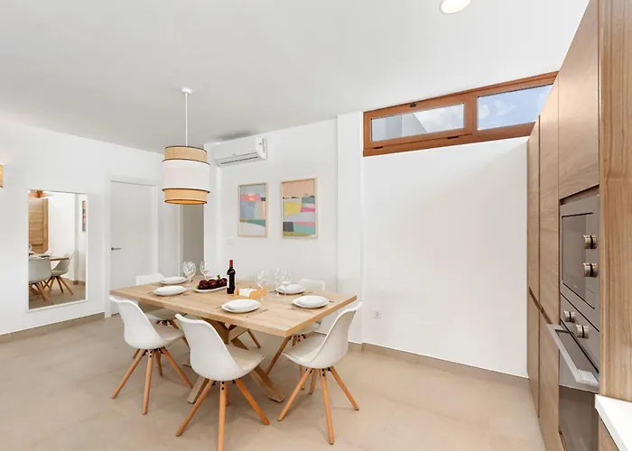 Famara - Vipvipvillas Playa Blanca (Lanzarote)