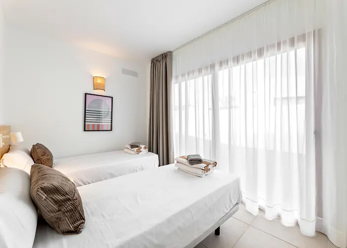 Famara - Vipvipvillas * Playa Blanca (Lanzarote)